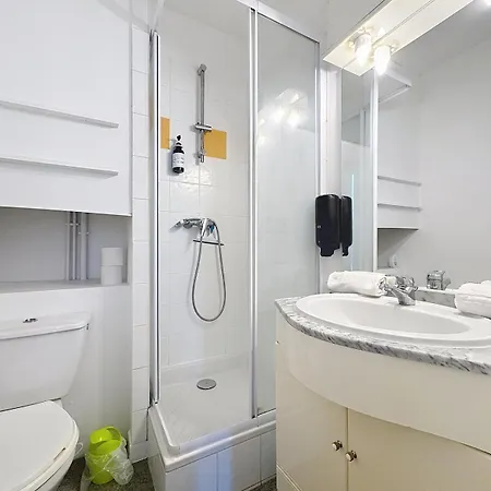 Appartement Avenue Des Etats-unis 2 Pers
